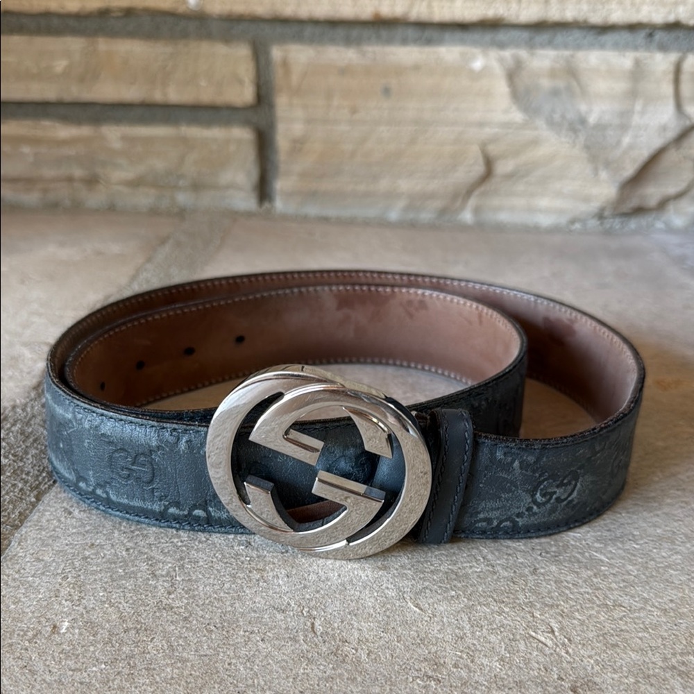 Gucci GG Supreme Canvas Belt w/ Silver GG Buckle Size 95/38 (M–L)